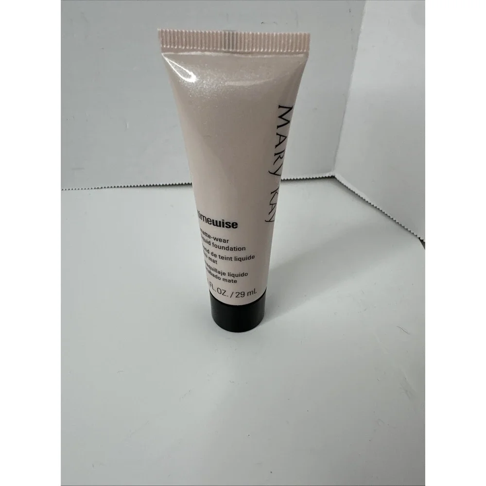 Mary Kay Timewise Matte-Wear Liquid Foundation Beige 1 1oz New in Box